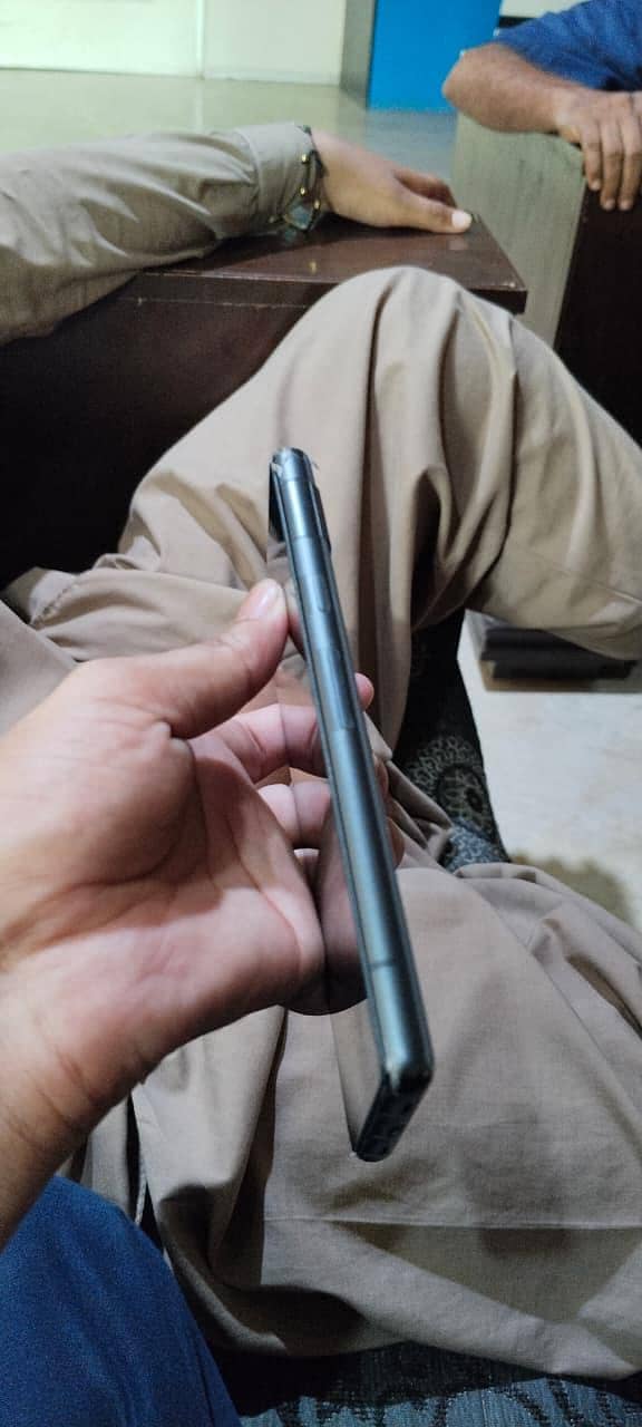 Google Pixel 7a 6