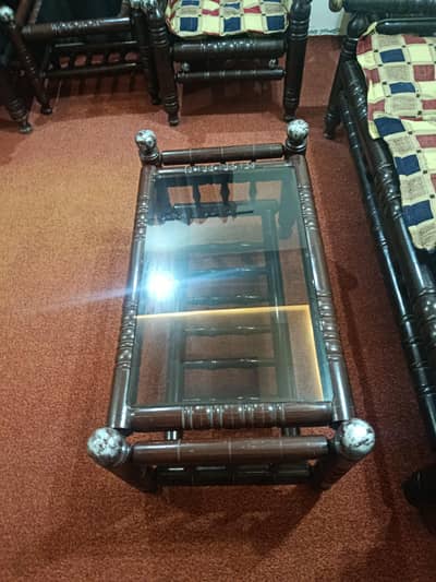 5 seater sofa with 3 table