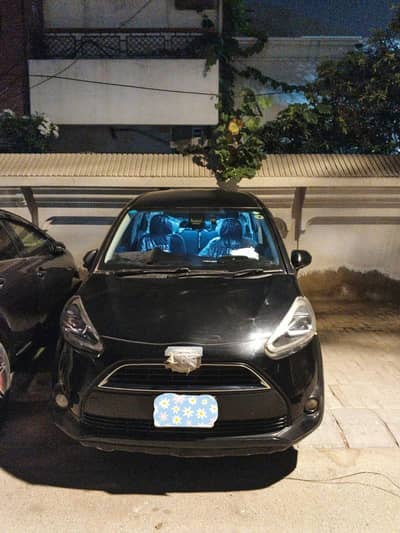 Toyota Sienta 2017