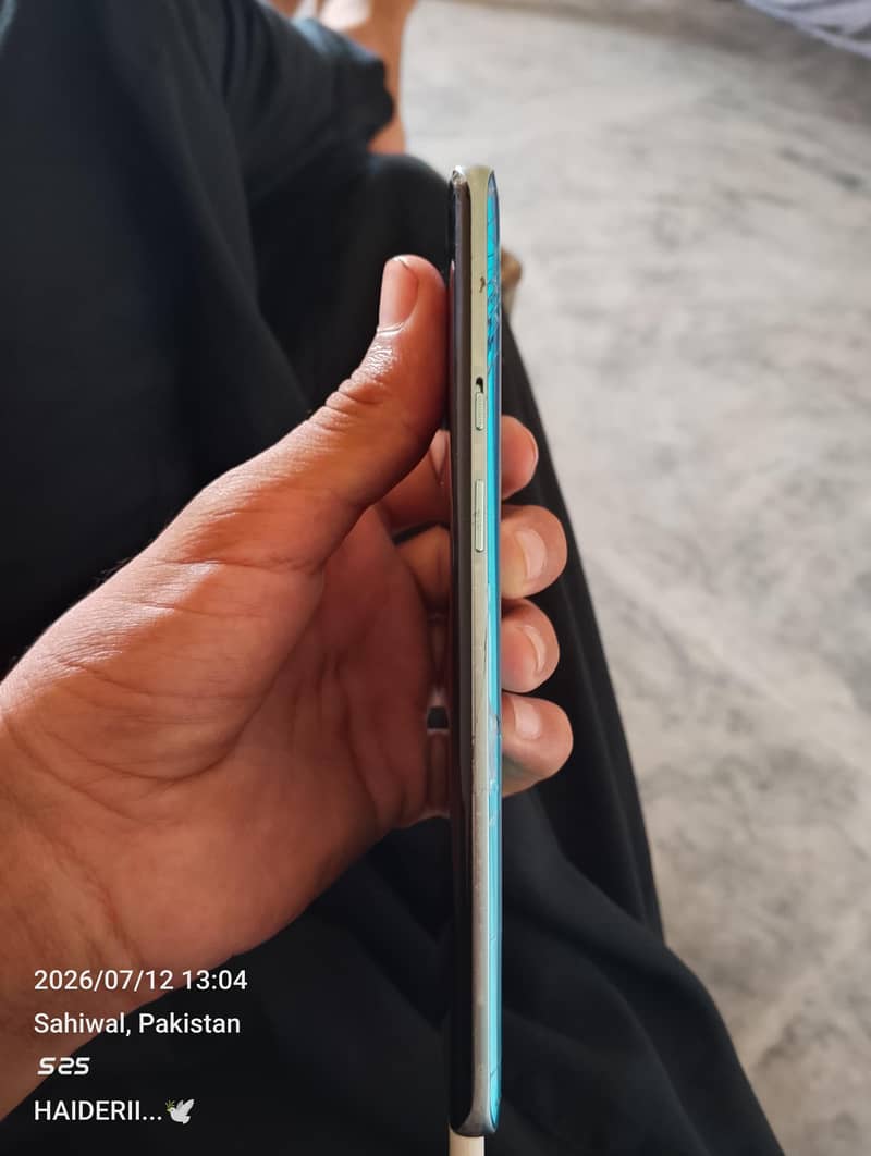 One Plus 8 Pro 5