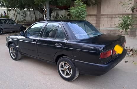 Nissan Sunny 1993