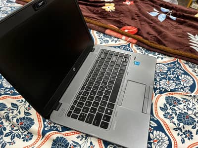 HP Elite book 840 G2