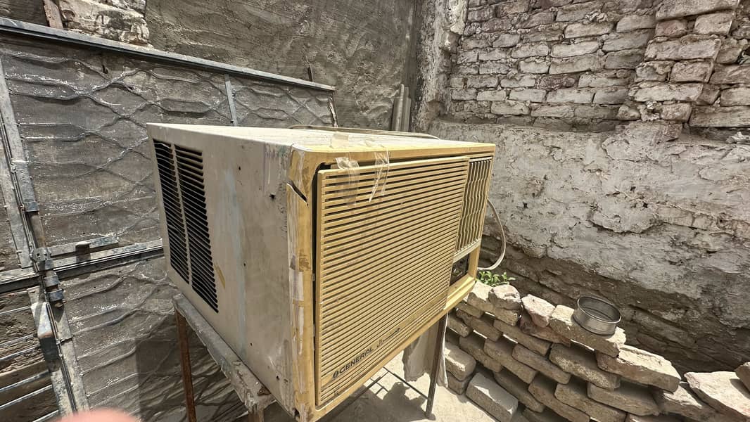 General window ac 0