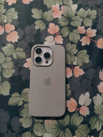 Apple iPhone 15 Pro