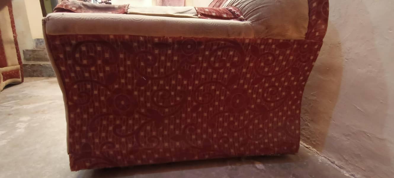 Sofa set . 10