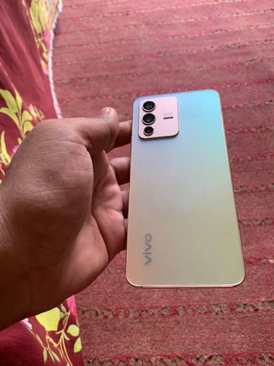 Vivo V23