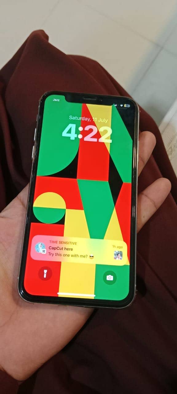 Apple iPhone X 3