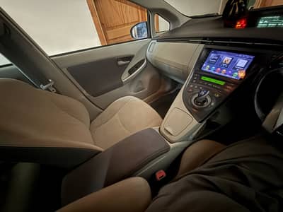 Toyota Prius 2011