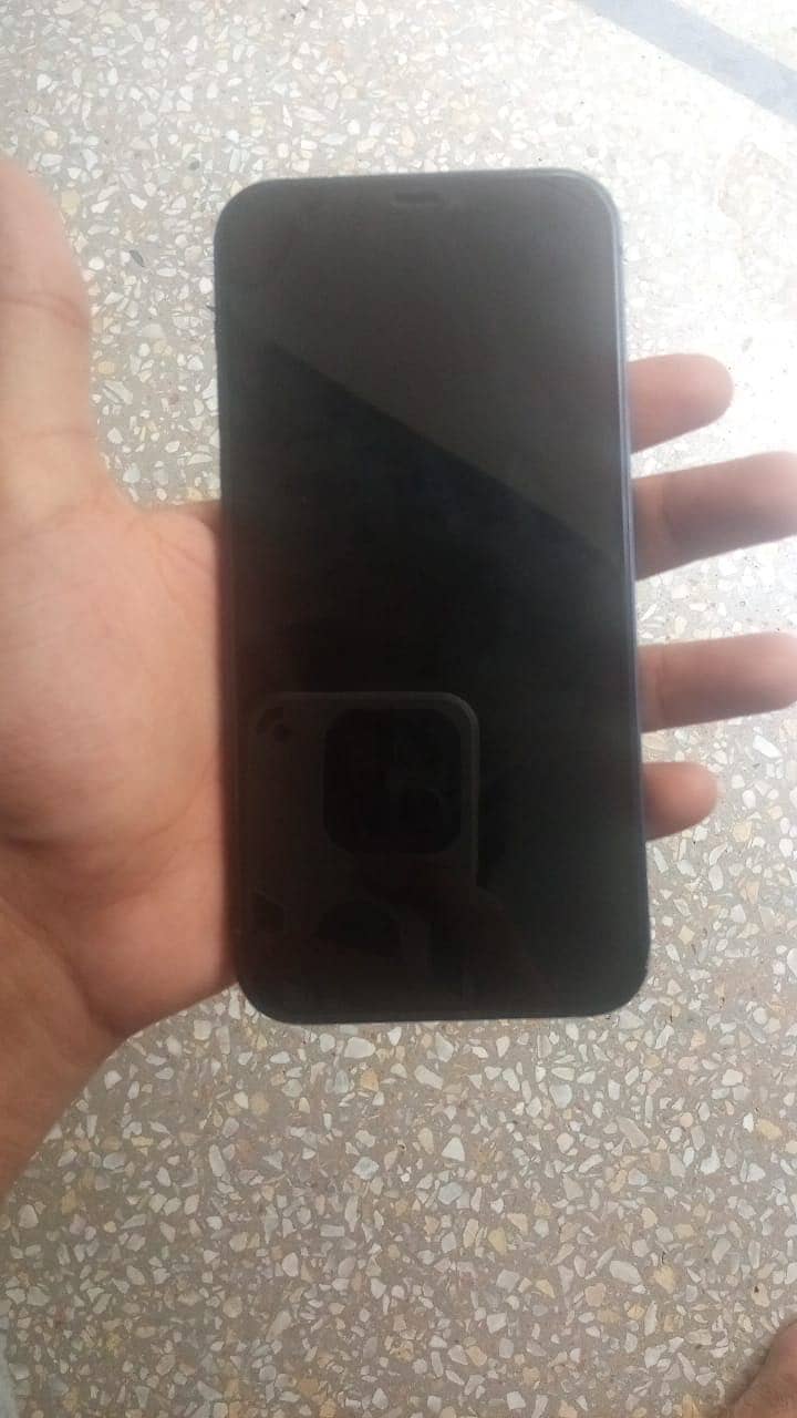Apple iPhone 12 0