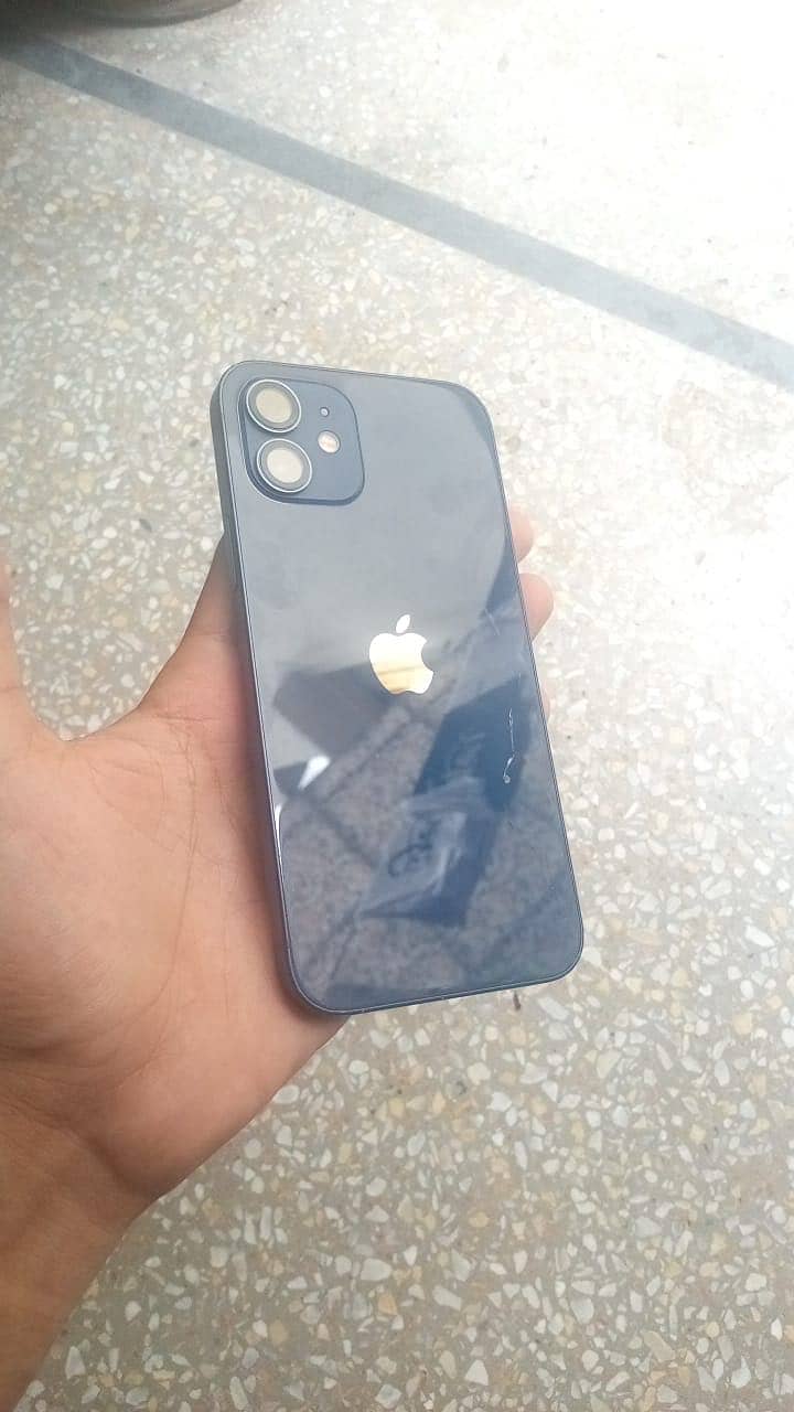 Apple iPhone 12 2