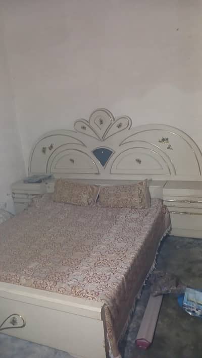 complete furniture set urgent sell