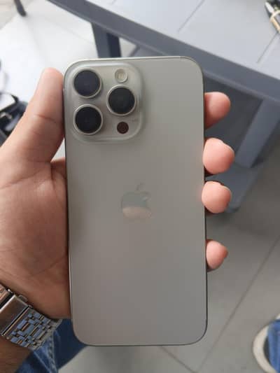Apple iPhone 15 Pro Max