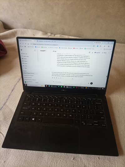 Dell XPS 13 9360 512GB NVME 8GB RAM