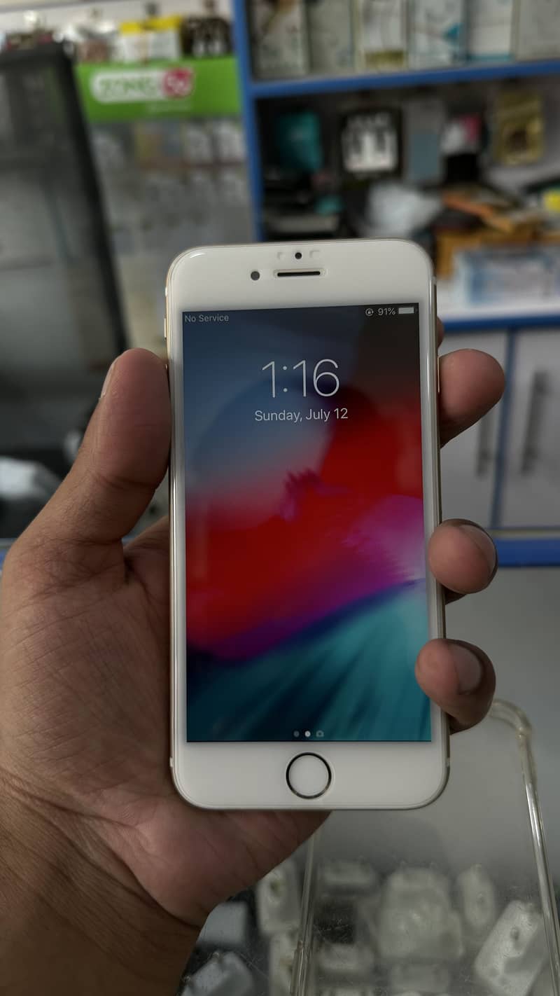 Apple iPhone 6 0