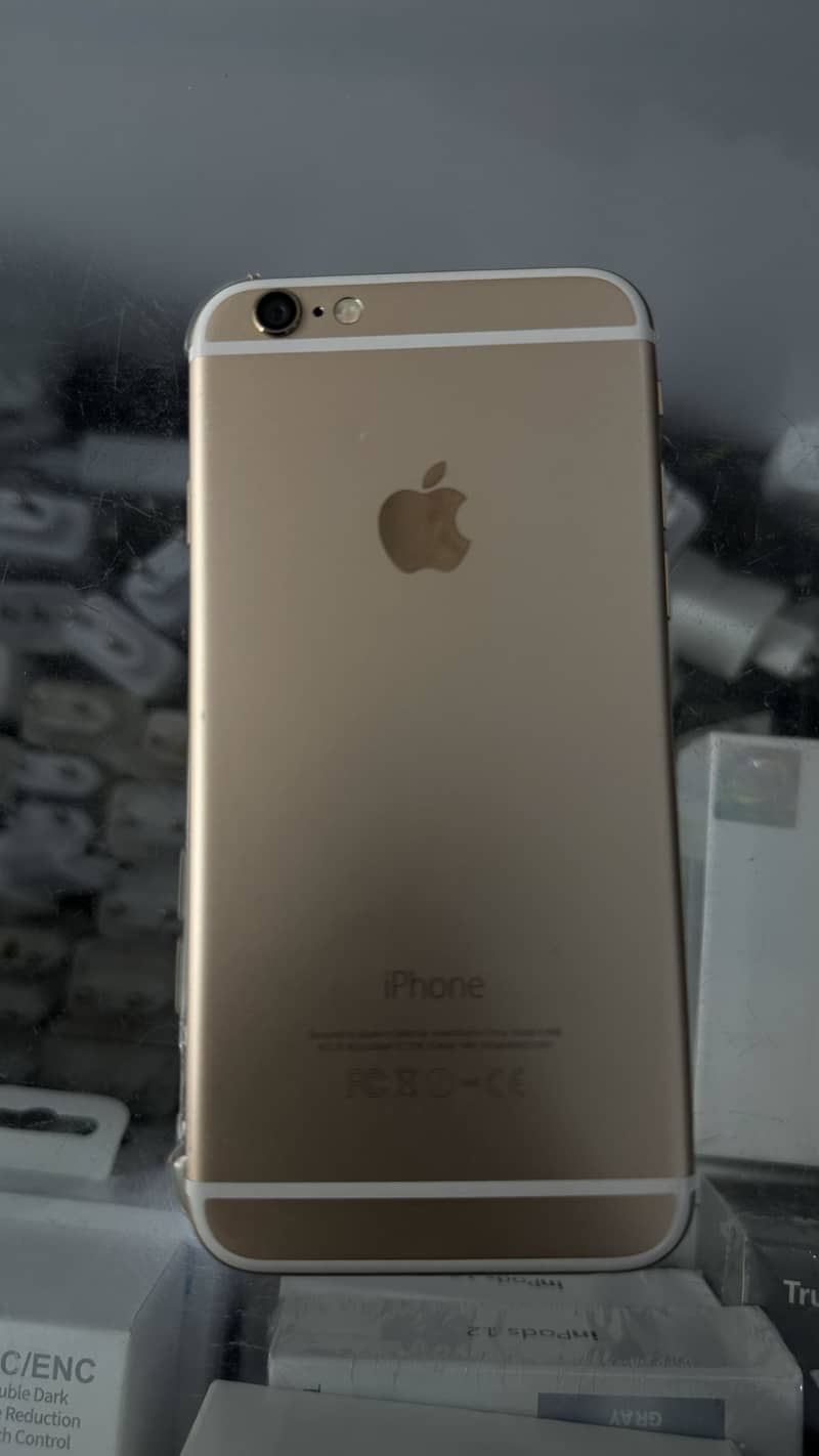 Apple iPhone 6 2