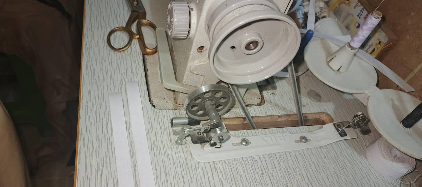 singer machine 1
