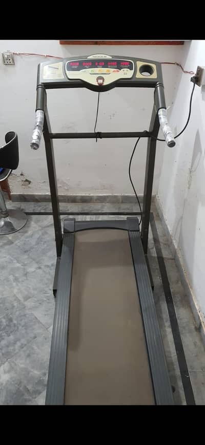 Neogium brand v. good condition