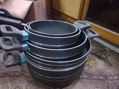 kitchen utensils dinnet set