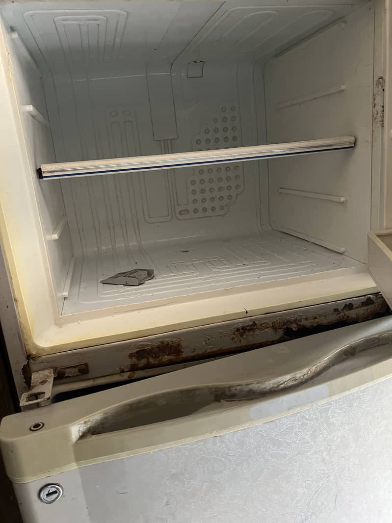 Dawlance refrigerator 5