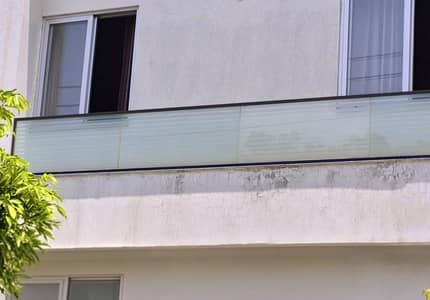 28.8 Ft 12 mm Tempered Glass Railing With Black Aluminum Frame