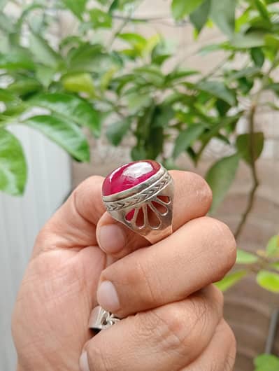 silver ring with high quality anari yaqoot