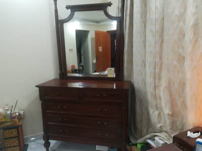 Sheesham wood Dreesing table 5 Drawers mirror