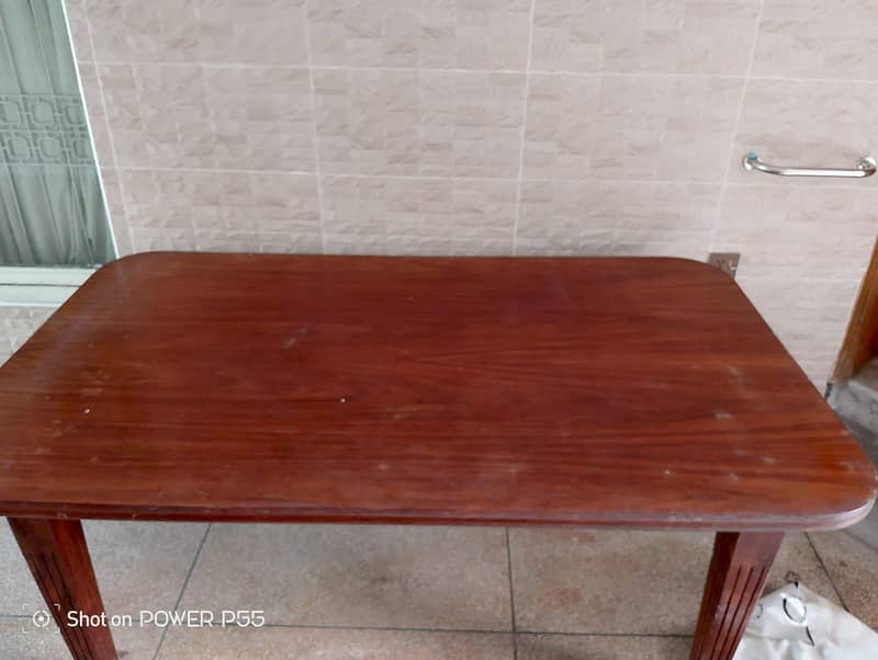 Dinning table without chairs 1