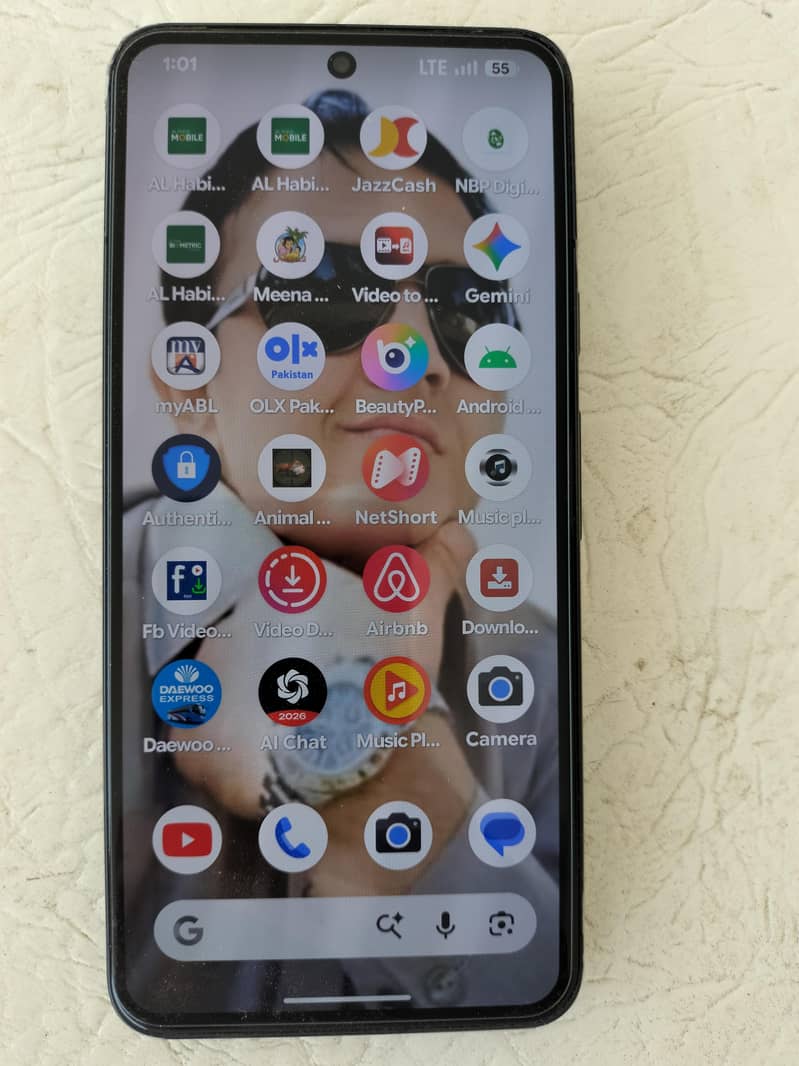 Google Pixel 8 7