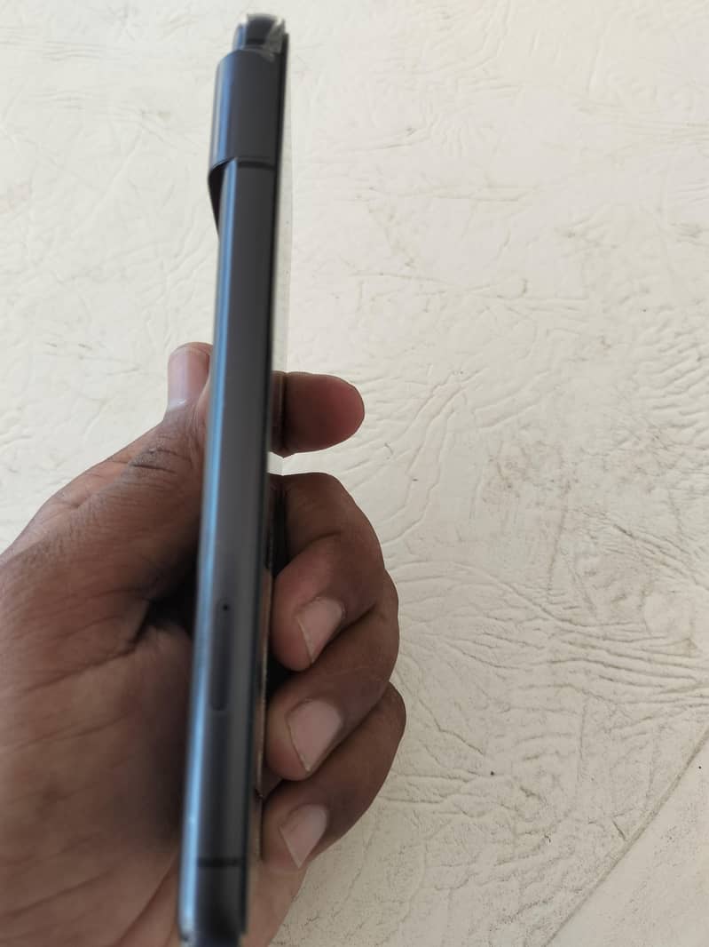 Google Pixel 8 9