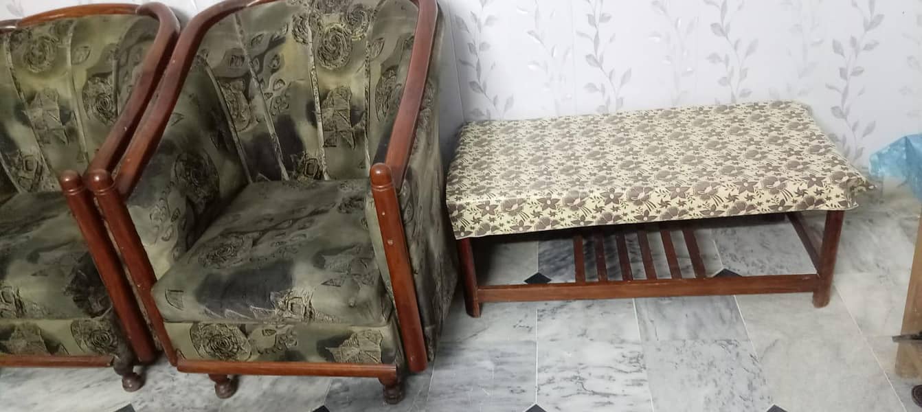 Sofa set with table 2