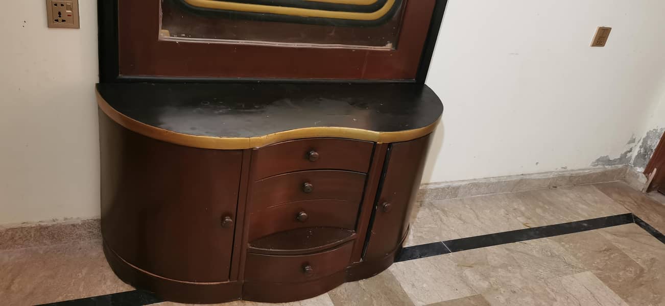 show case and Dressing table 9