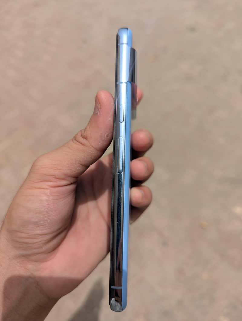 Google Pixel 8 Pro 6