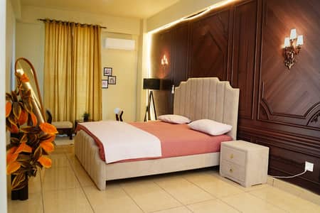 One BHK luxury per day weekly monthly short stay for rent