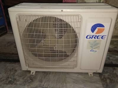 Gree 1.5 Ton acc