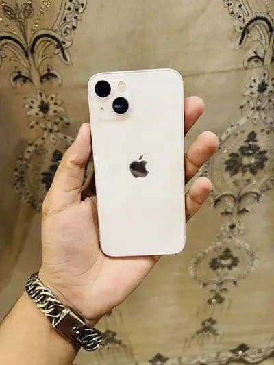Apple iPhone 13 2