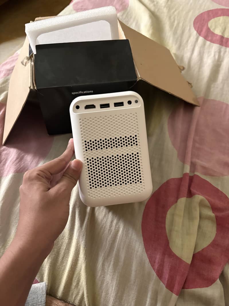 led Projector 7