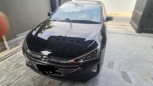 Hyundai Elantra 2022