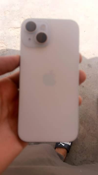 Apple iPhone 15