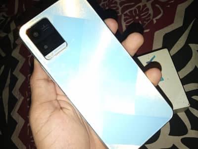 vivo y21 4gb 64gb
