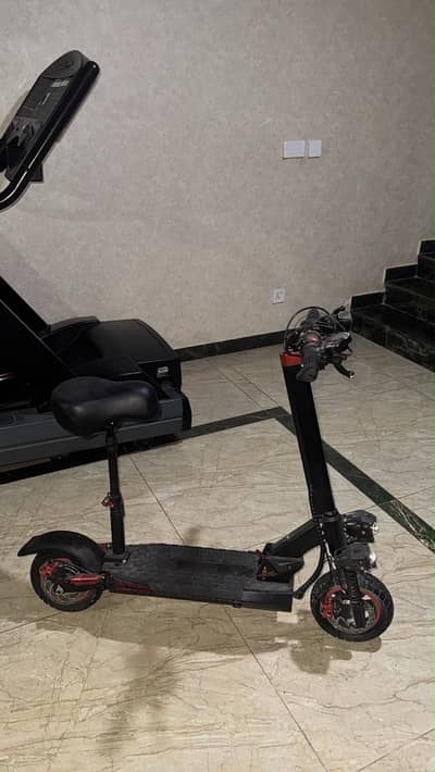 Electricy scooter