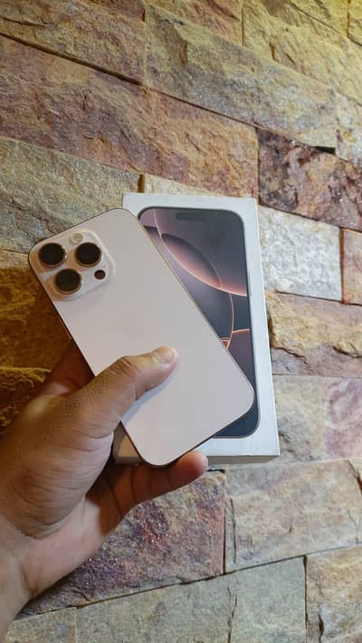 Apple iPhone 16 Pro