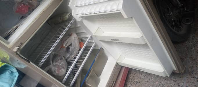 dawlance fridge for sale