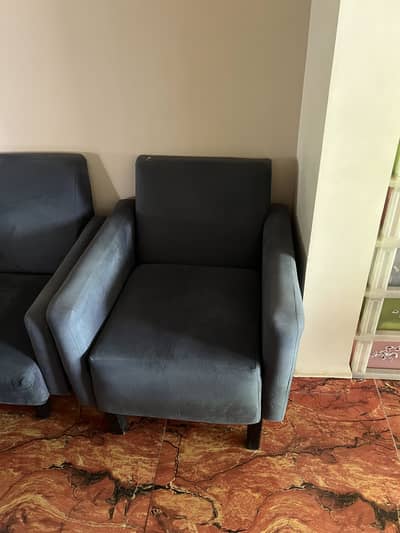 5 seater sofa for sale in good condition