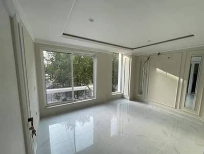 1 Bed Non Furnished Apartment Available For Rent