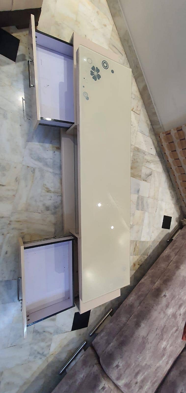 TV Console 1