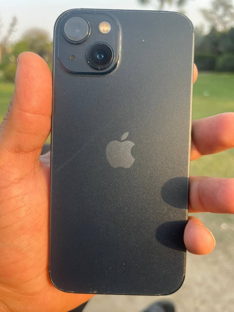Apple iPhone 13 3