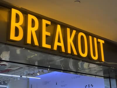 3D Shop Sign Board Karachi | Acrylic & LED Sign Boards