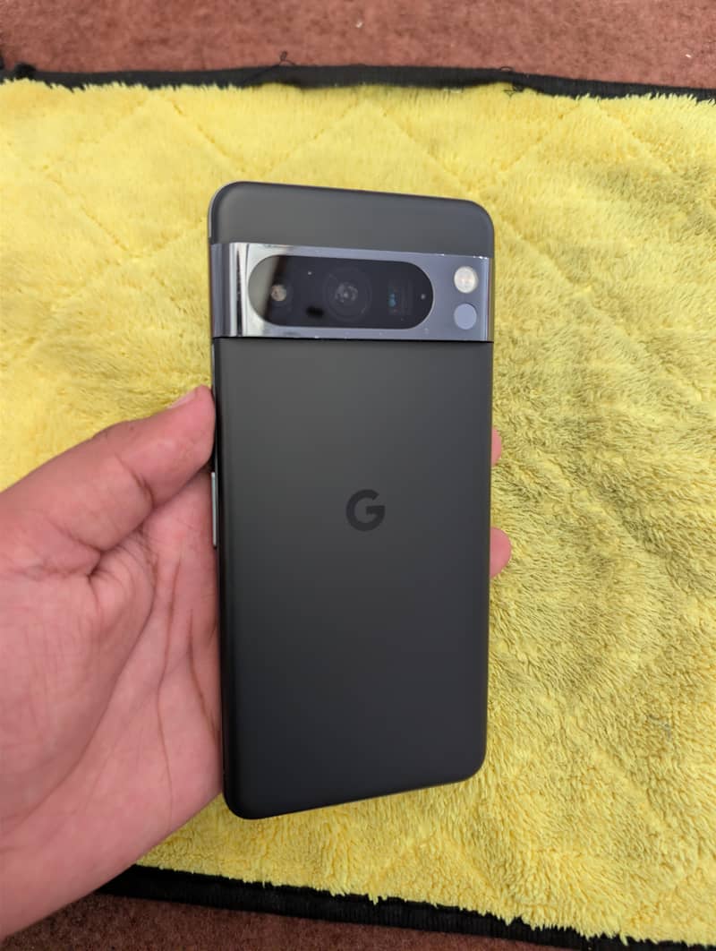 Google Pixel 8 pro 3
