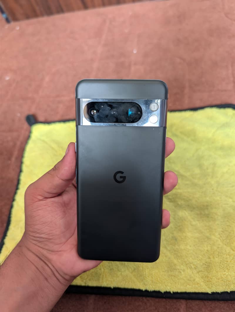 Google Pixel 8 pro 6