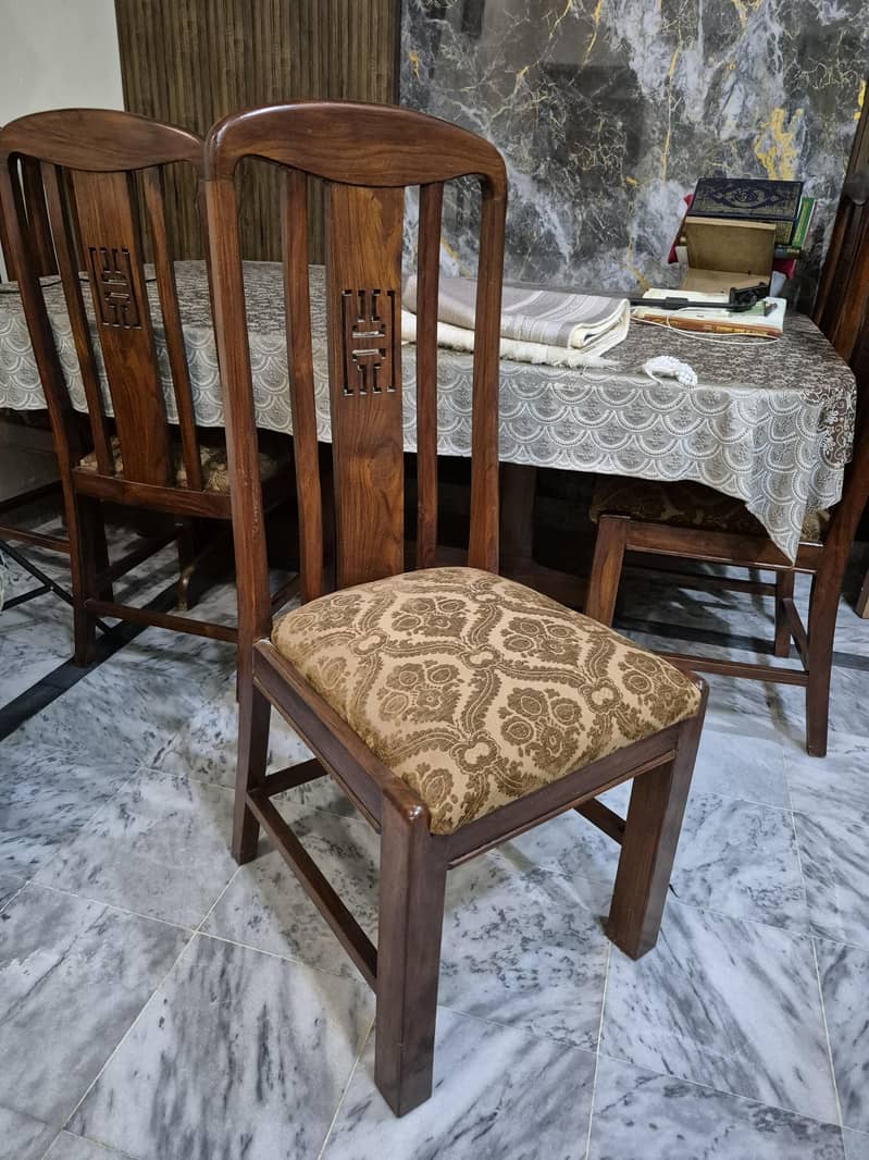Dinning table 1